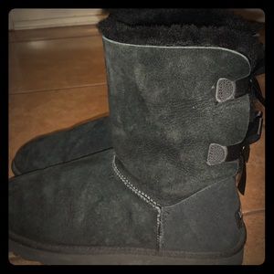 Black double bow UGGS
